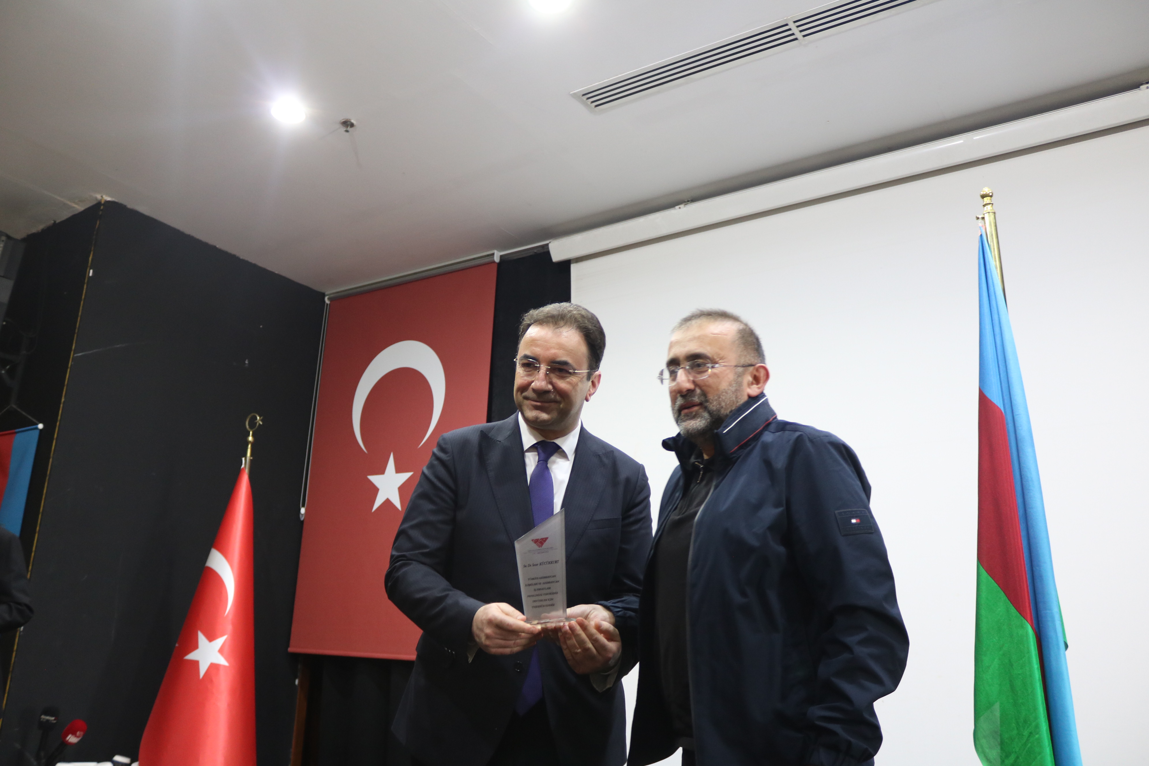 Türkiye-Azerbaycan İş Birliği Afyon'da Masaya Yatırıldı