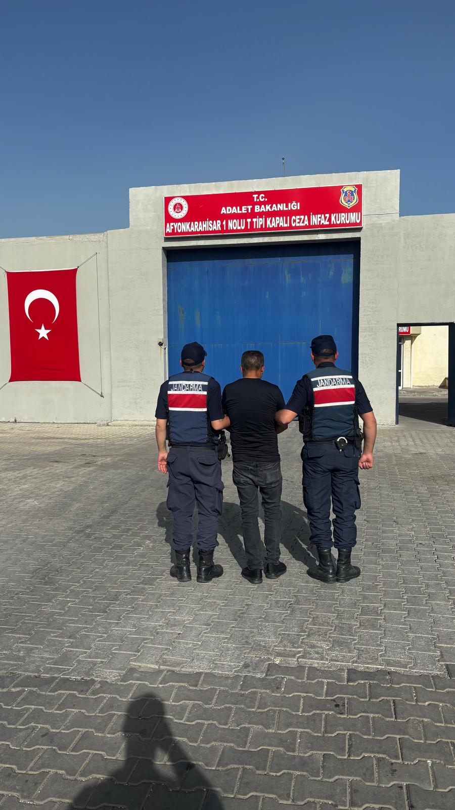 Cinsel İstismar Suçundan Aranan Şahıs Yakalandı