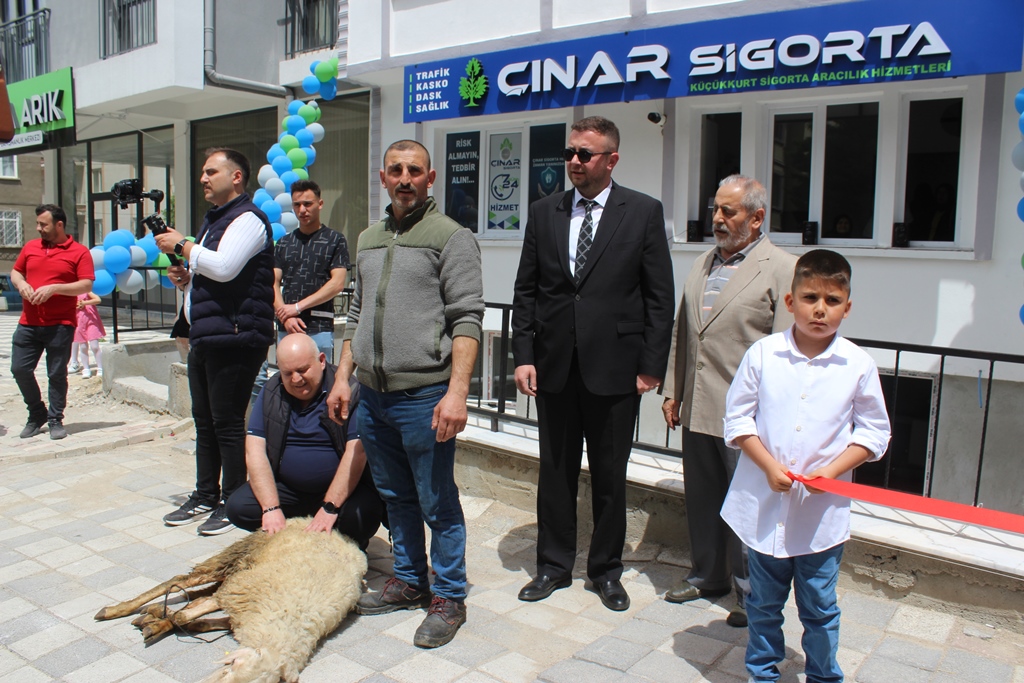 ÇINAR SİGORTA DUALARLA AÇILDI!