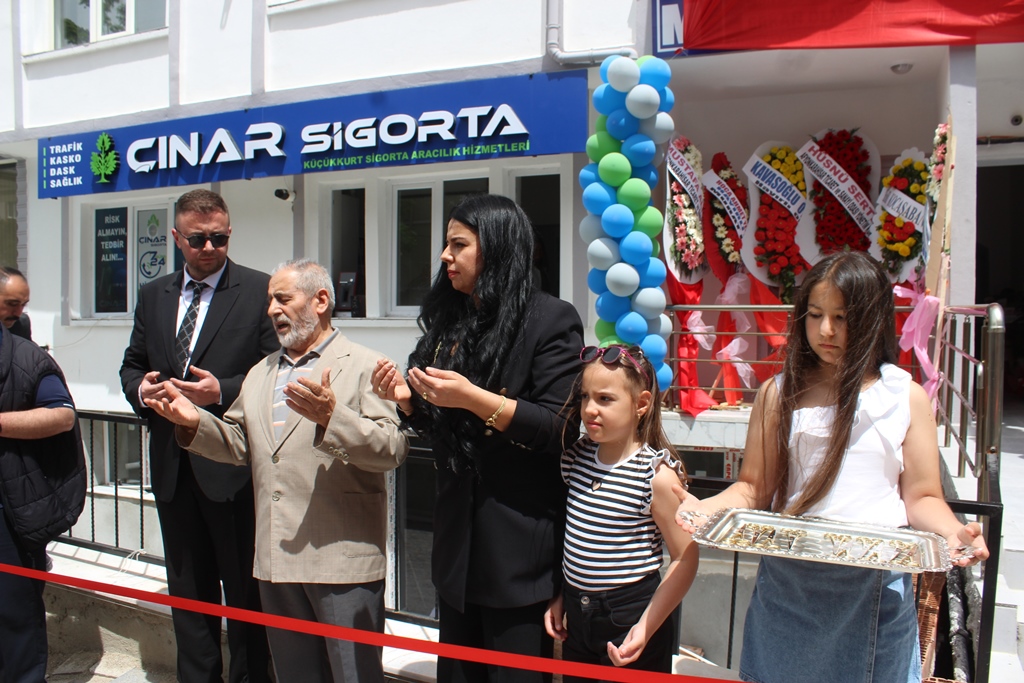 ÇINAR SİGORTA DUALARLA AÇILDI!