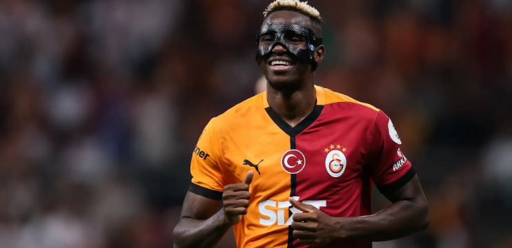VİCTOR OSİMHEN'E BÜYÜK SÜRPRİZ!