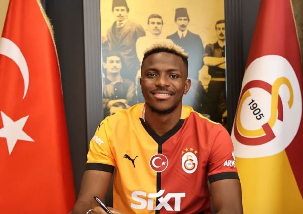 VİCTOR OSİMHEN'E BÜYÜK SÜRPRİZ!