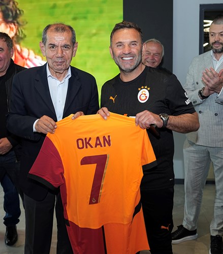 UEFA Kupası Zaferinin Efsaneleri Kemerburgaz Metin Oktay Tesisleri’nde Buluştu