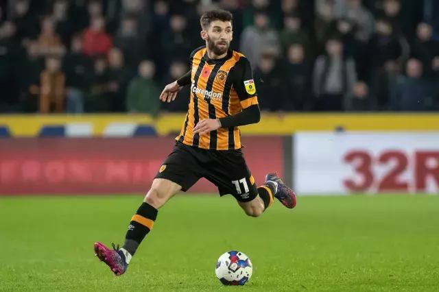 Hull City'den Milli Futbolcuya Veda