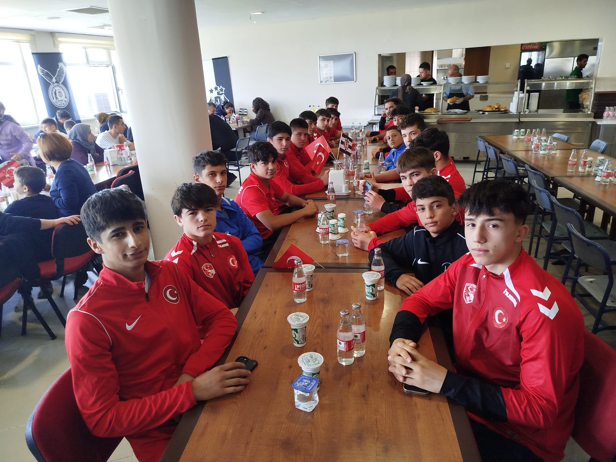 Afyon Beşiktaşlılar Derneği'nden Anlamlı Etkinlik