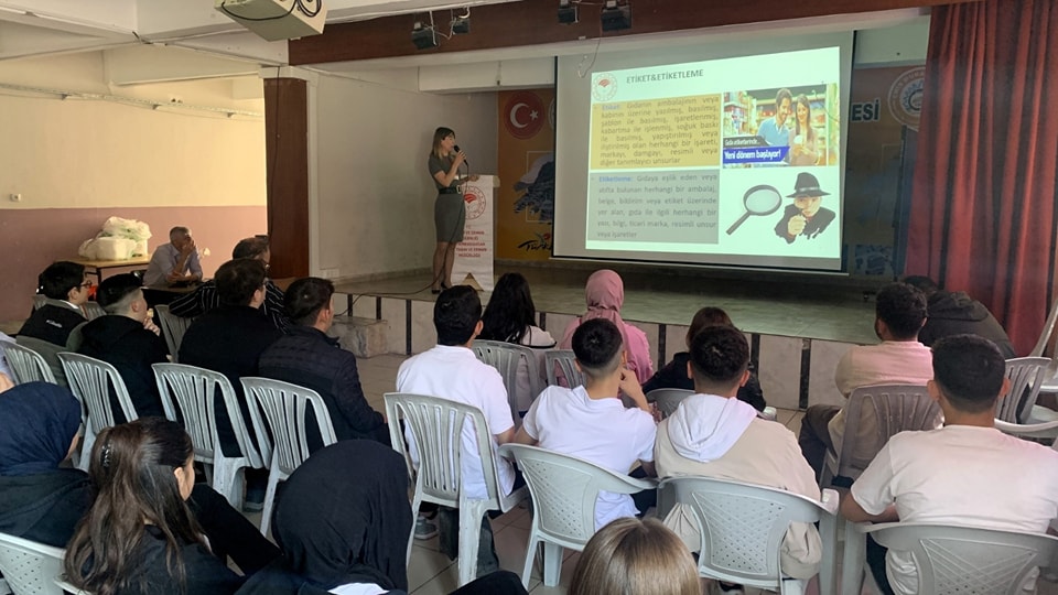 Afyon’da Öğrencilere Gıda Okuryazarlığı Eğitimi