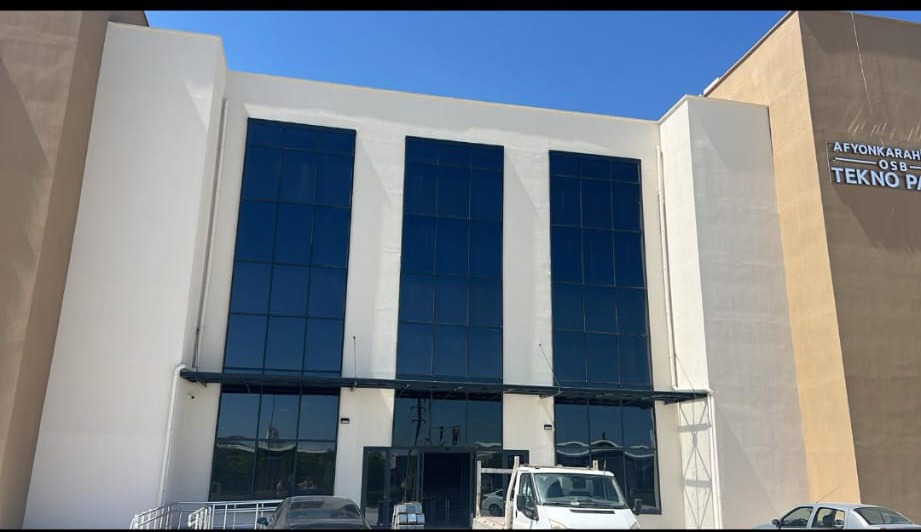 Afyonkarahisar OSB’de Modern Zafer Teknopark Hizmete Hazır