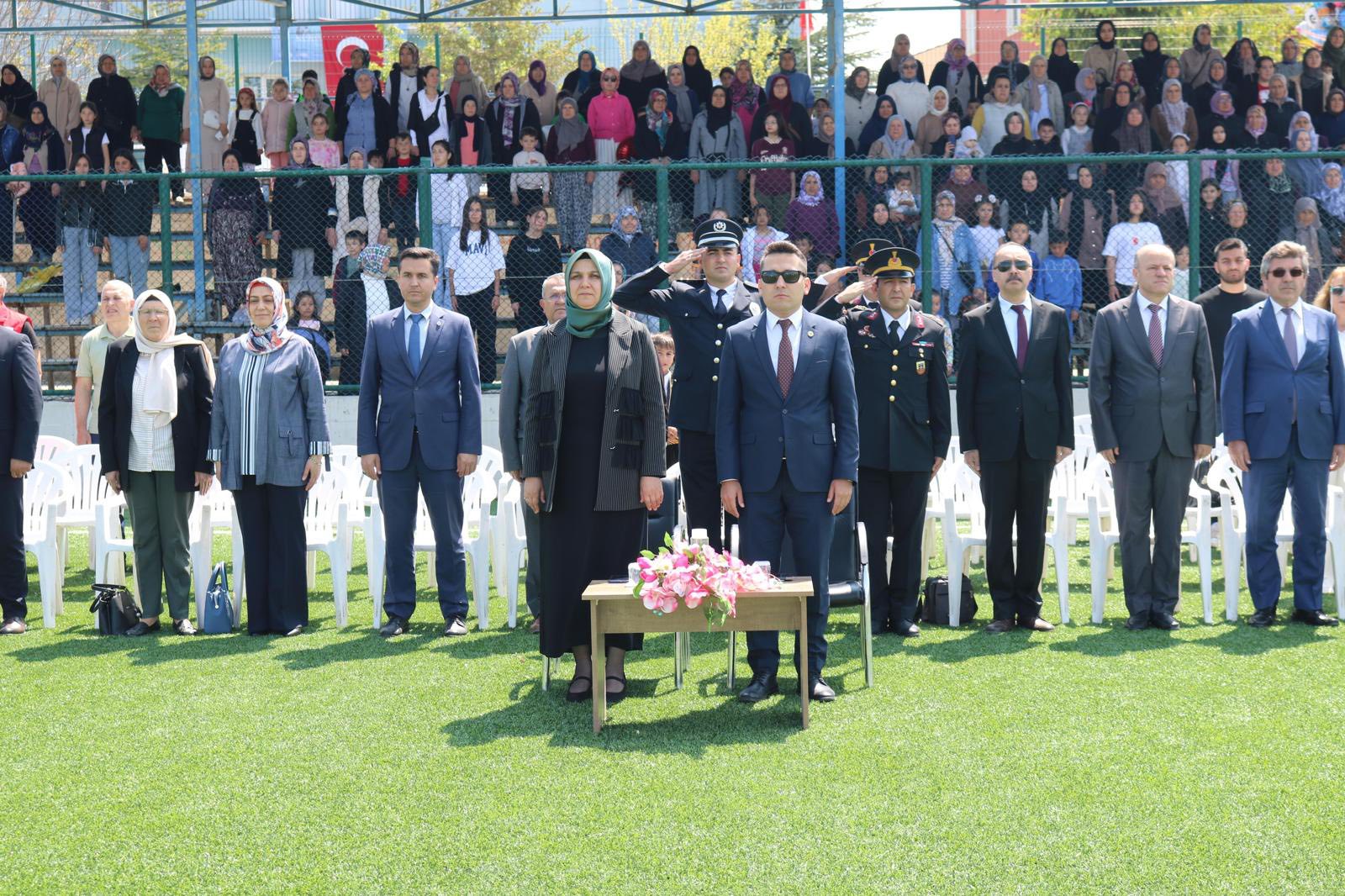 19 Mayıs Coşkusu İlçe Stadyumu’nda Yaşandı