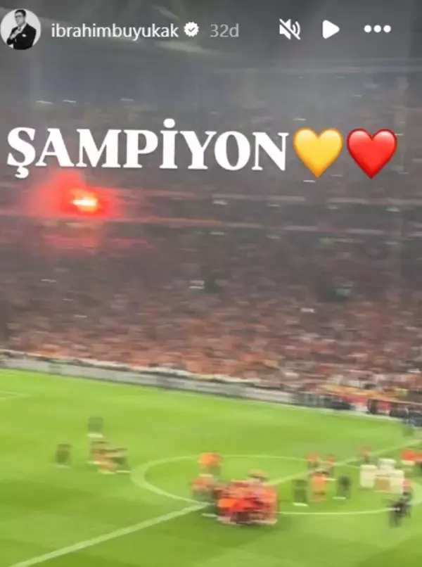 Ünlülerden Sarı-Kırmızılılara Tebrik Mesajları: “Bu Aşkın Tarifi Yok”