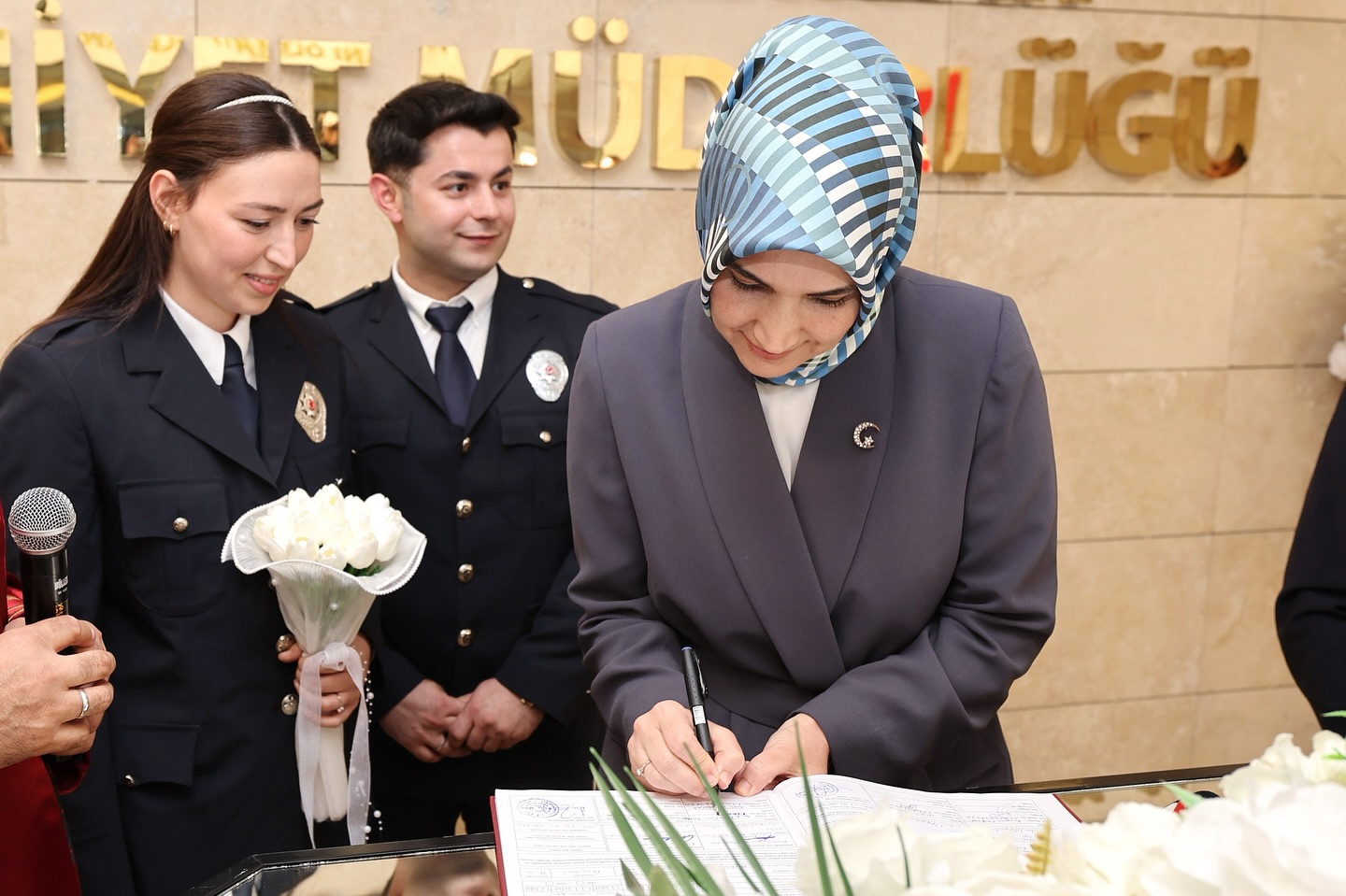 Vali Yiğitbaşı, Emniyet Mensuplarının Nikah Törenine Katıldı