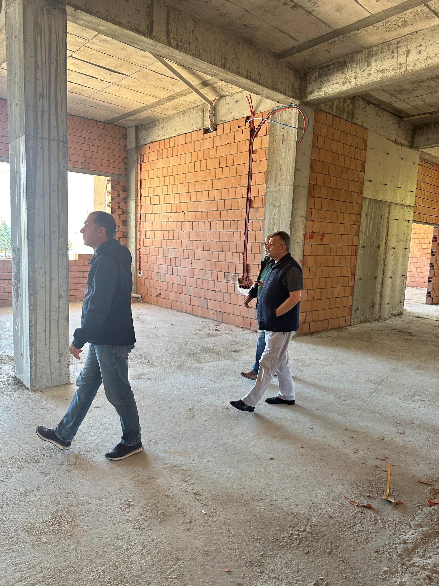 Başkan Koyuncu 'Proje İmam Hatip Lisesi' İnşaat Alanında İncelemelerde Bulundu