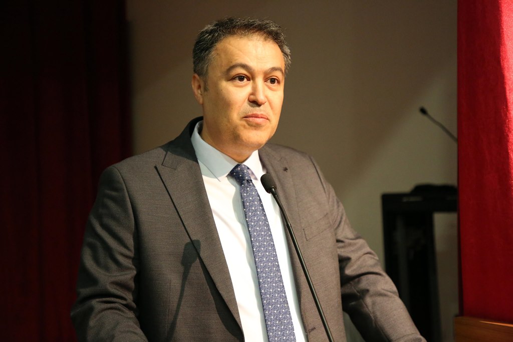AKÜ’DE “YEŞİL YAKALILARLA SÖYLEŞİLER” ETKİNLİĞİ DÜZENLENDİ