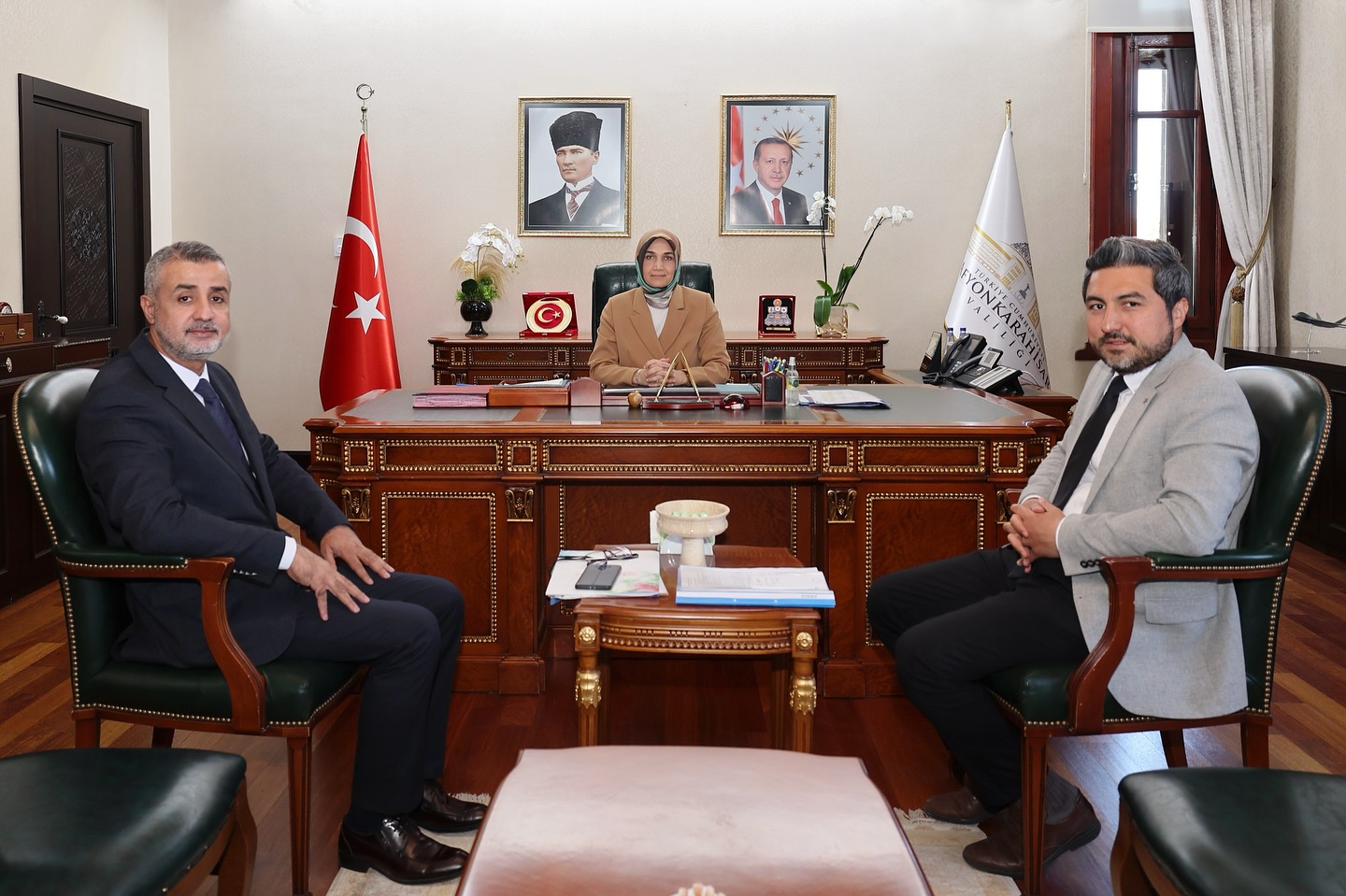 Vali Yiğitbaşı, Zafer Kalkınma Ajansı Yetkililerini Kabul Etti