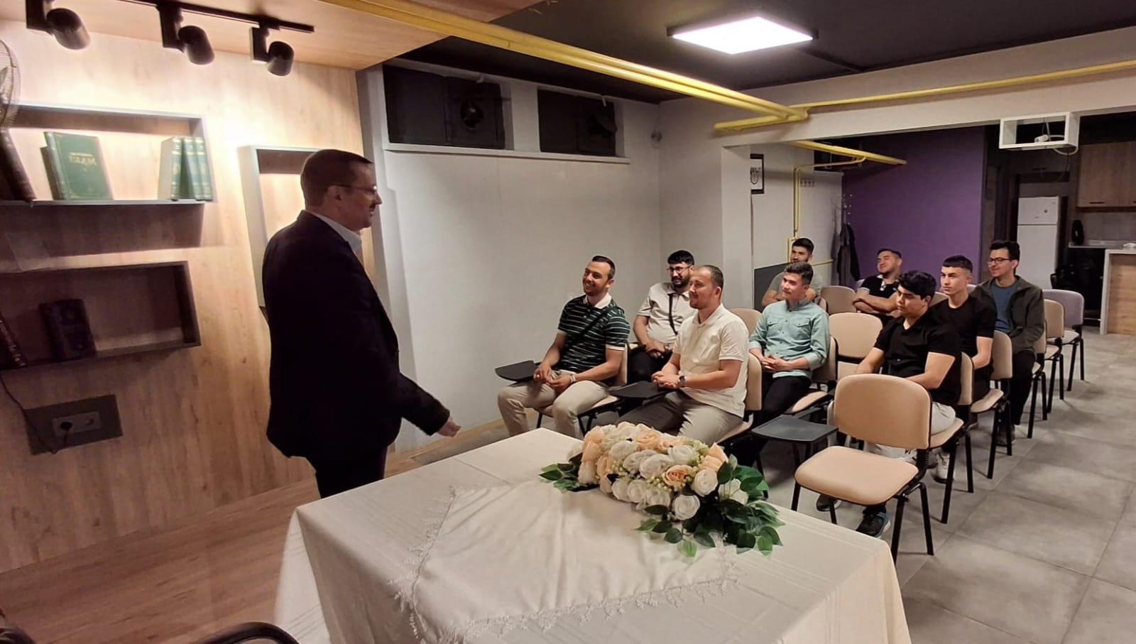 Afyonkarahisar'da "Baba Okulu" Seminerleri Devam Ediyor