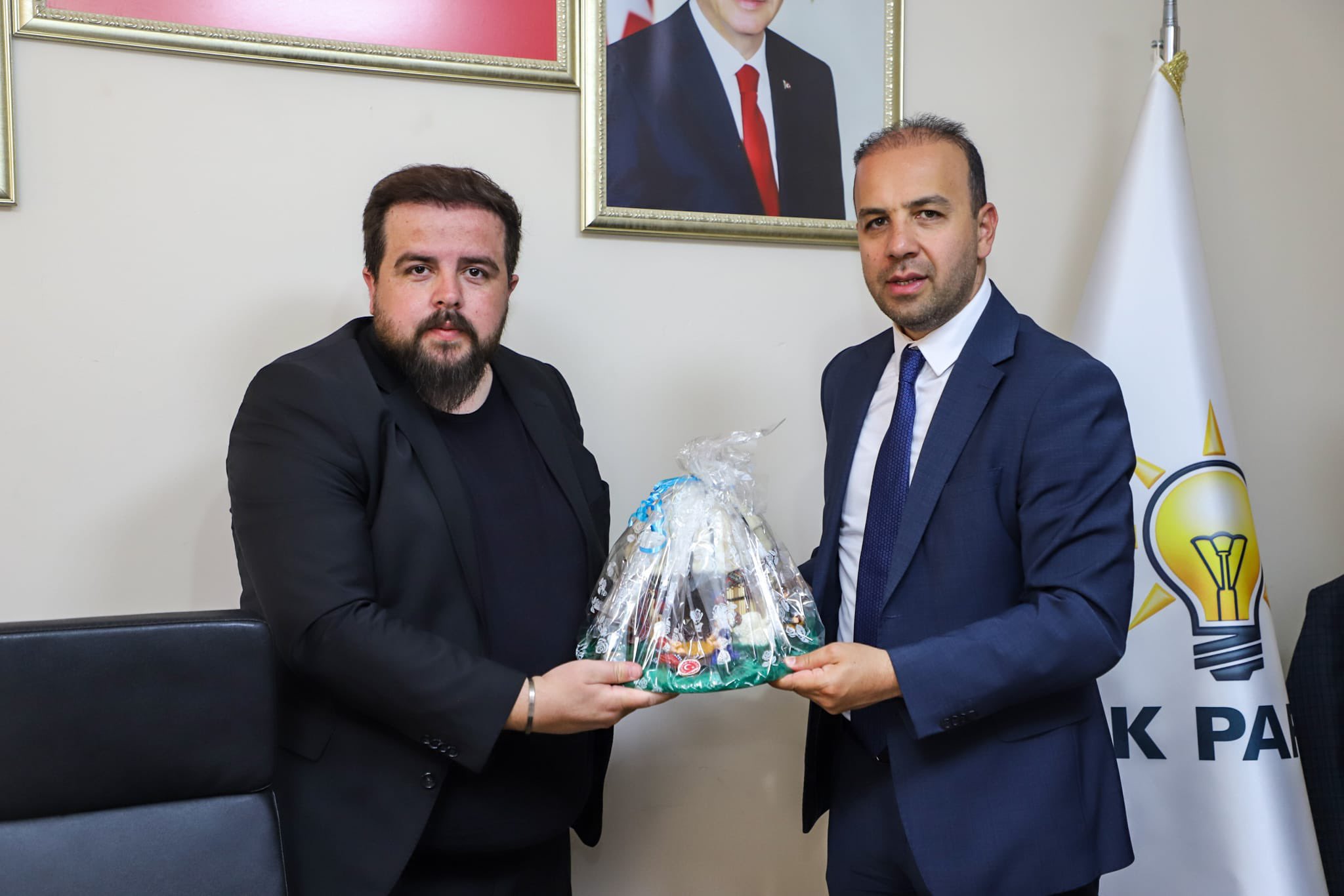 AK PARTİ GENEL MERKEZ'İNDEN AFYONKARAHİSAR’A ÇIKARMA DÖRT İLÇEDE BULUŞMA
