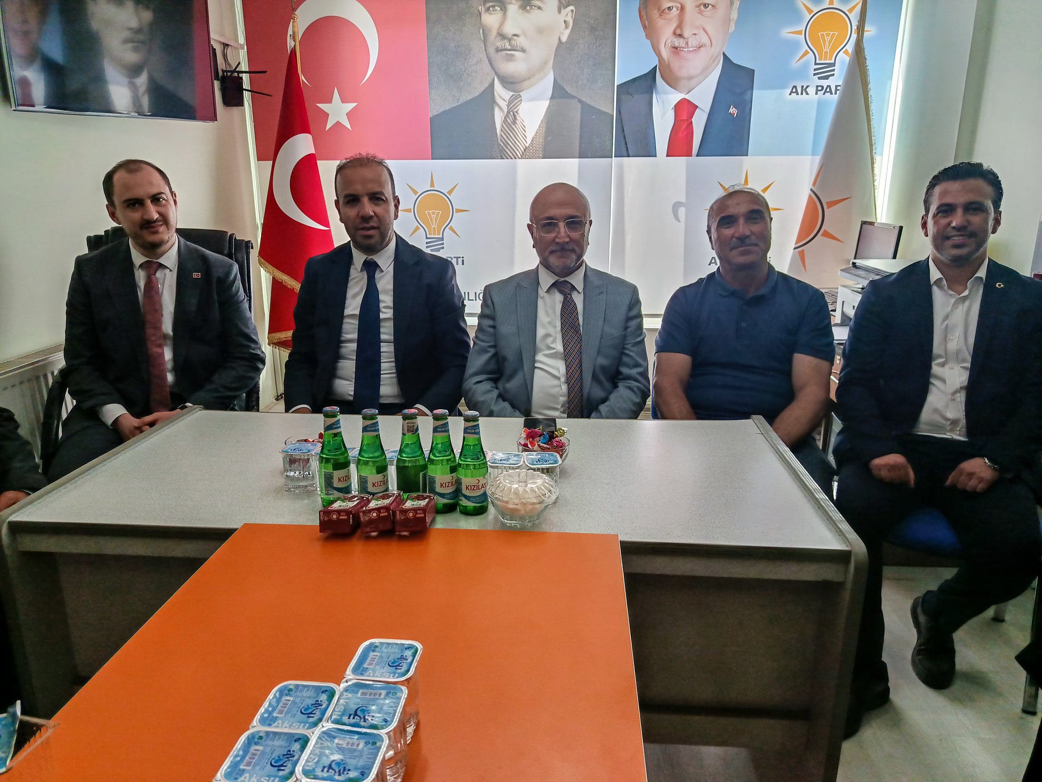 AK PARTİ GENEL MERKEZ'İNDEN AFYONKARAHİSAR’A ÇIKARMA DÖRT İLÇEDE BULUŞMA
