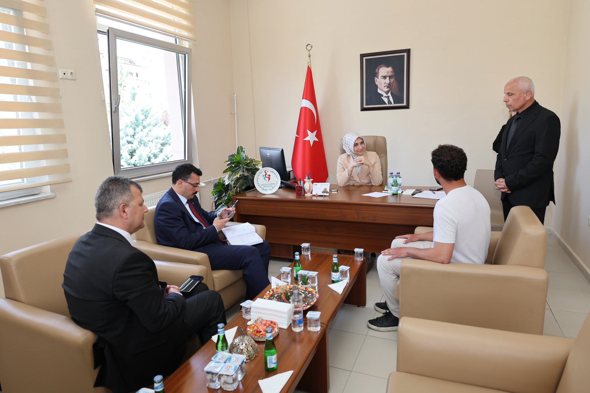 Devlet Ana Emirdağ'da Halkın Sorunlarını Dinledi
