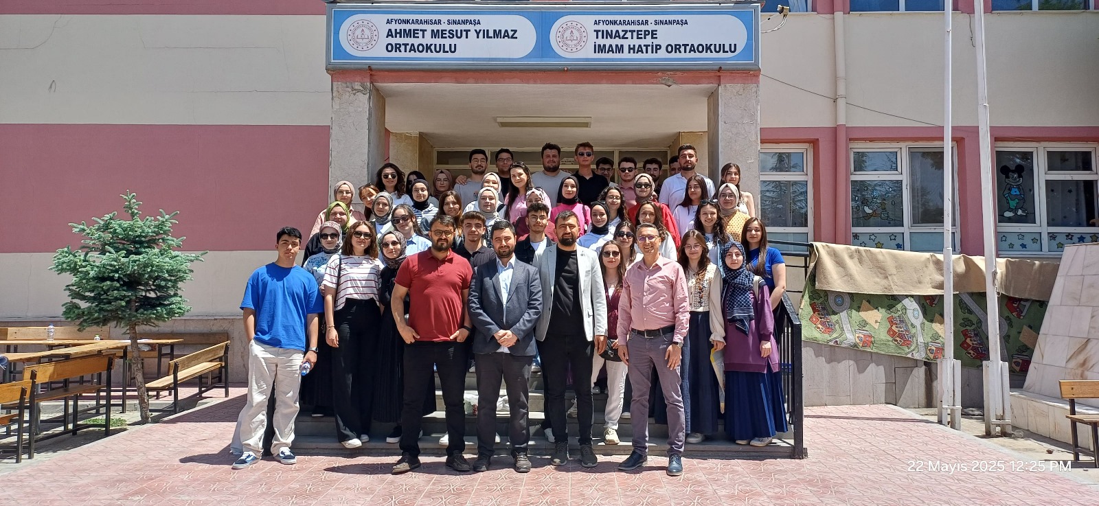 Üniversite Öğrencilerinden Ortaokulda Matematik Sergisi