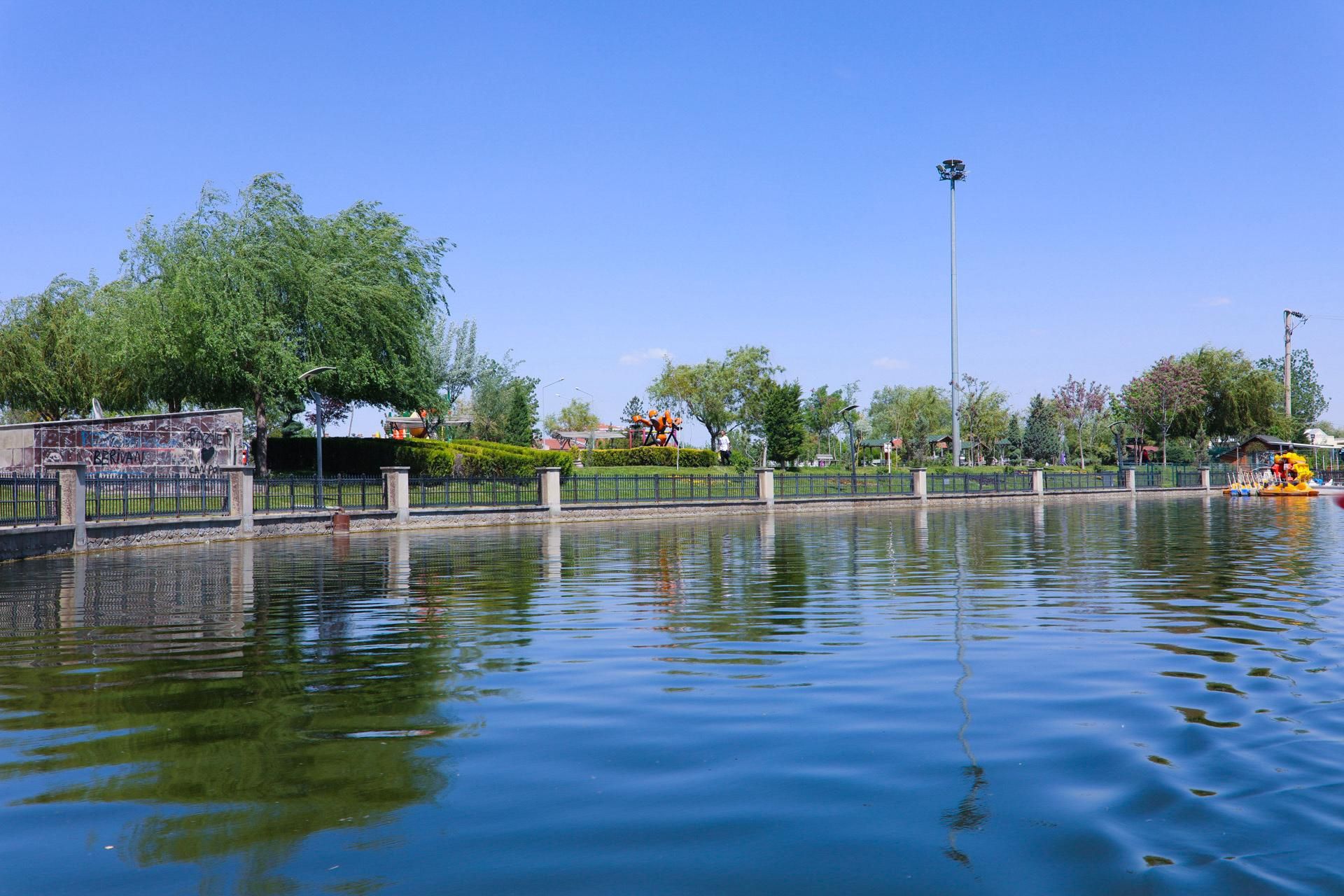 Akarçay’da Doğa Dostu Temizlik Seferberliği Başlatıldı