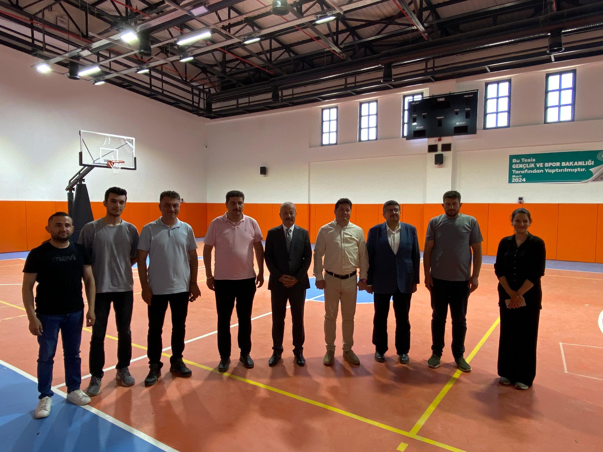 Bolvadin'in Genç Geleceğine Yatırım: İki Yeni Tesisle Gençlik Coşkusu Başlıyor!