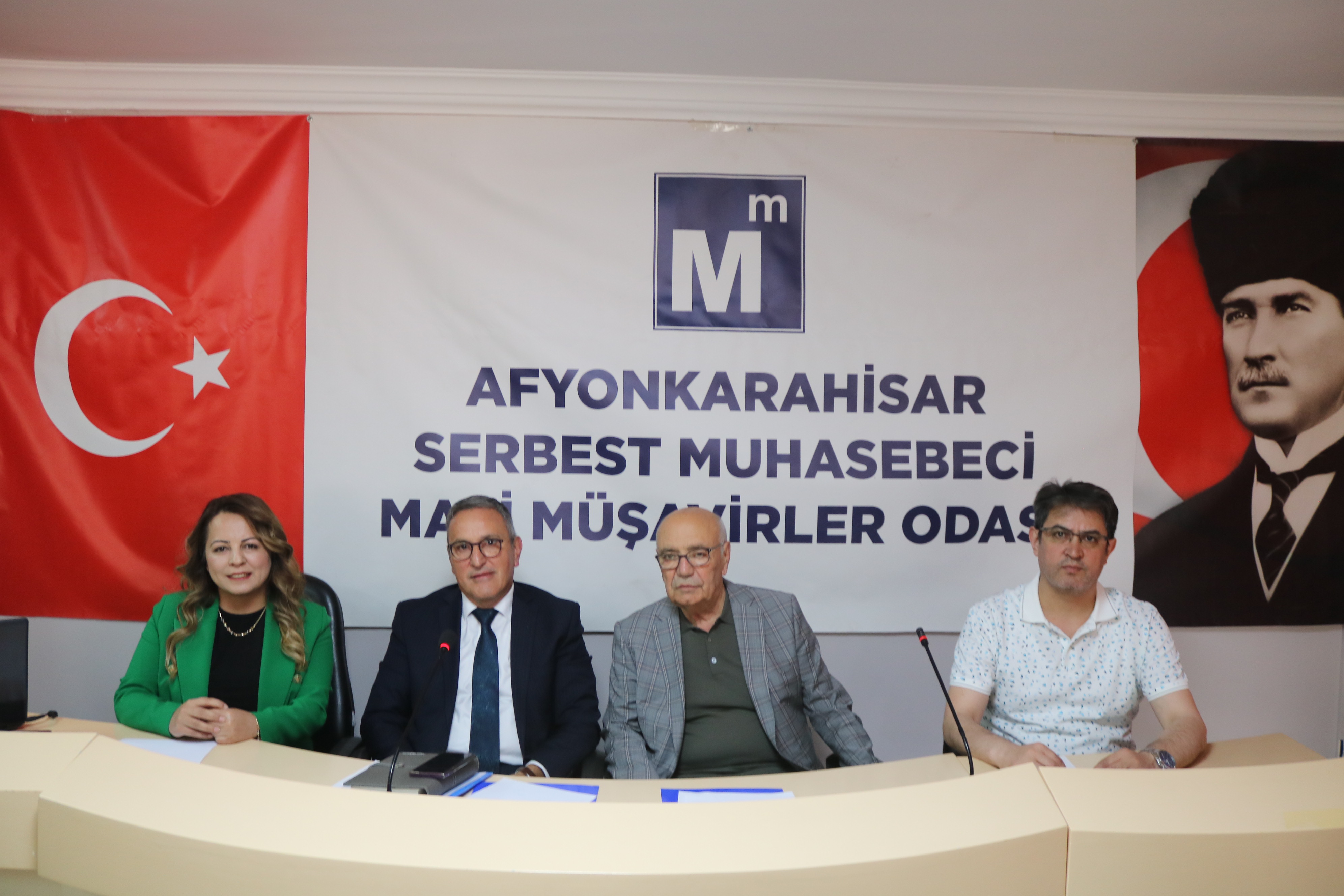 Afyonkarahisar SMMMO'da Genel Kurul Heyecanı