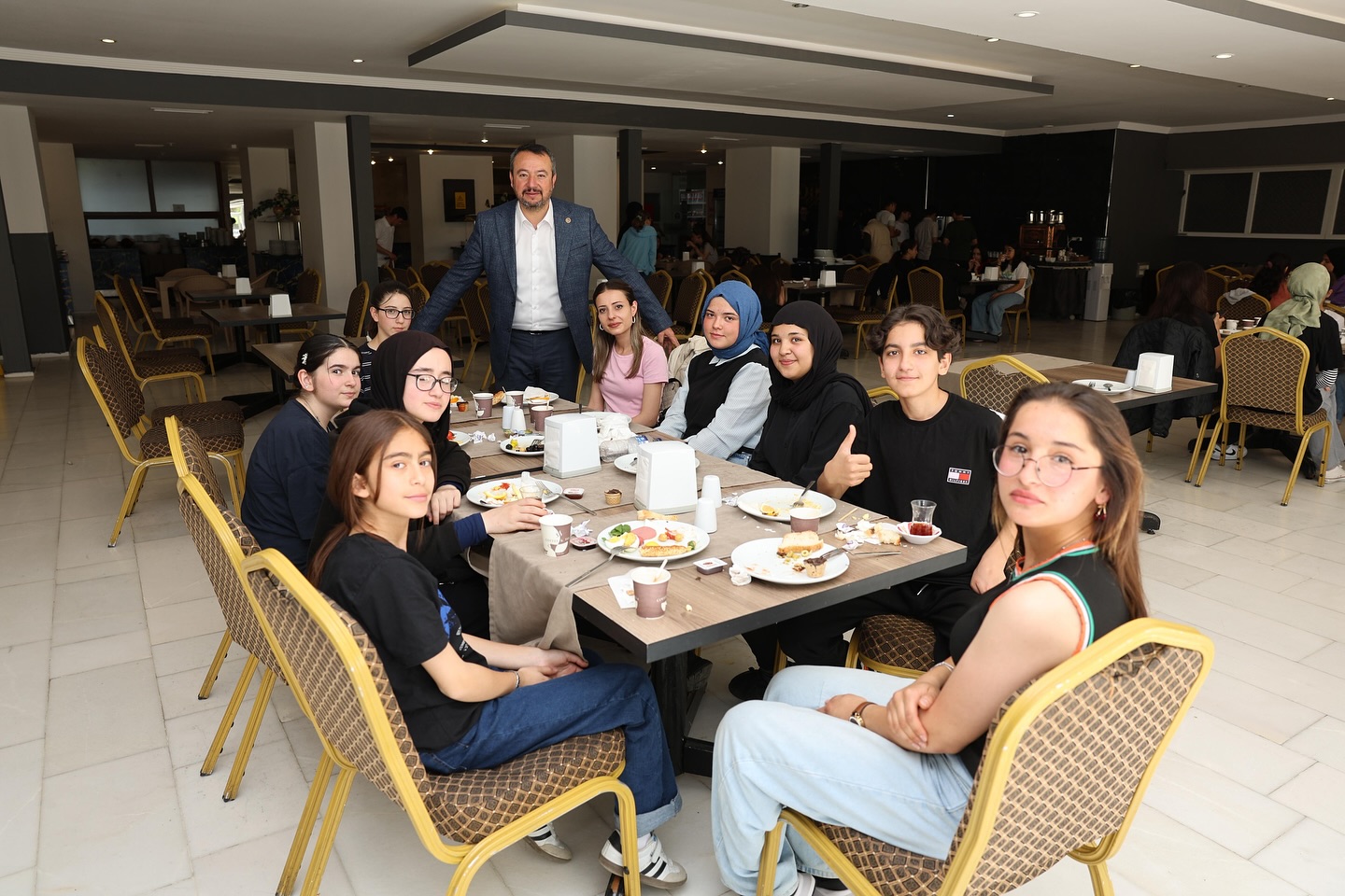 LGS DENEME SINAVI’NDA İLK 150’YE GİREN ÖĞRENCİLERE ÖDÜL