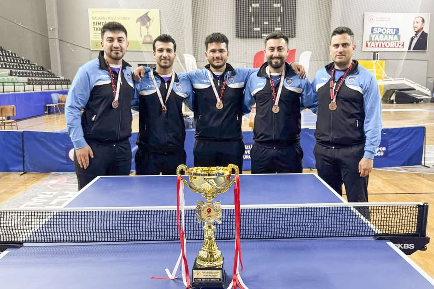 Afyon Belediye Yüntaş Masa Tenisi Takımı Türkiye Finallerine Seri Başı Olarak Gidiyor!