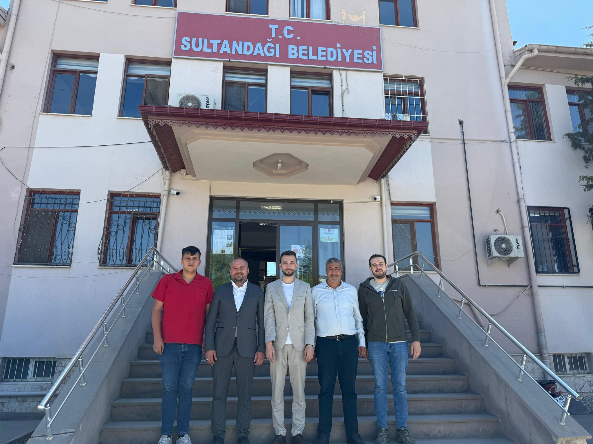 AK Gençlik Heyeti Sultandağı’nda Başkan Aldırmaz’la Bir Araya Geldi