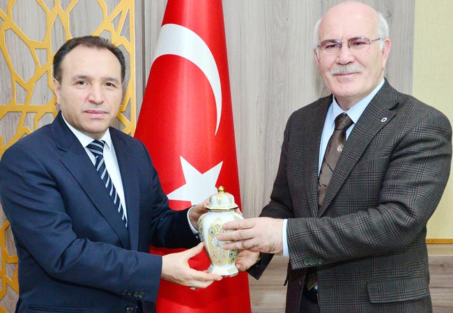AFYONKARAHİSAR VE UŞAK ARASINDA İŞBİRLİĞİ