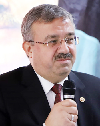 ÇANAKKALE ZAFERİNİ KUTLADILAR