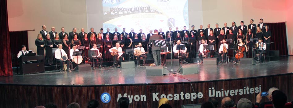 TÜRK SANAT MÜZİĞİ KULAKLARIN PASINI SİLDİ