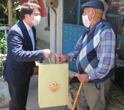 GÖNÜL KÖPRÜLERİ KURULUYOR