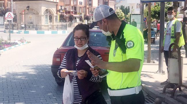 SÜRÜCÜLERE VE YAYALARA BROŞÜR DAĞITILDI