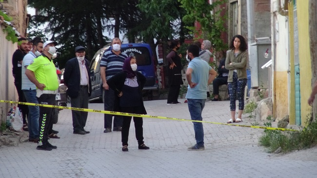 ŞÜPHELİ ÇANTA ALARMI