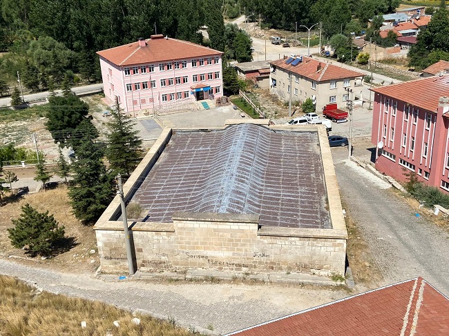 700 YILLIK KERVANSARAYDA TADİLAT SKANDALI