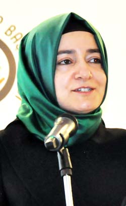 "ŞİDDETLE HEP BİRLİKTE MÜCADELE EDECEĞİZ"