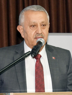 KİTAP KURTLARI ÖDÜLLERİNİ ALDI