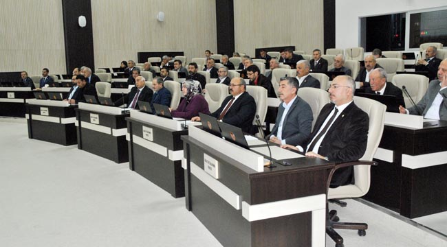 “KREDİ KULLANMAK ZORUNDAYIZ”