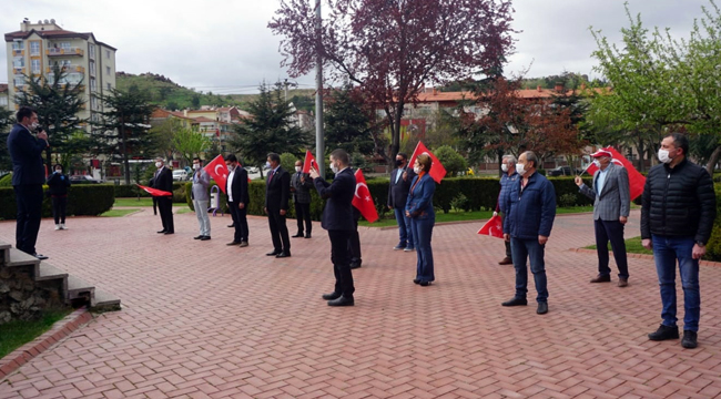“EGEMENLİK KAYITSIZ ŞARTSIZ MİLLETİNDİR”