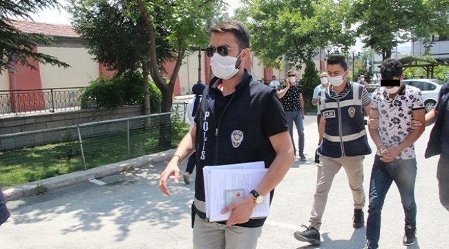 KAFEDEKİ FUHUŞ PAZARLIĞINA POLİS BASKINI