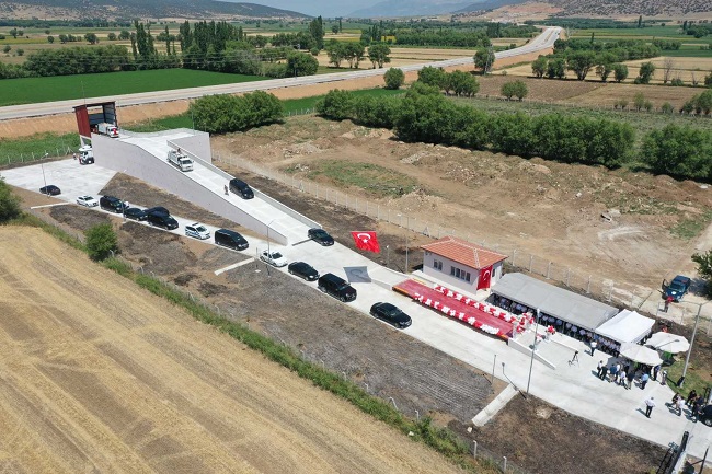 DİNAR’IN ÇÖPÜ AFYON’DA ELEKTRİK ENERJİSİNE DÖNÜŞECEK