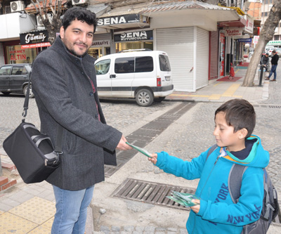 “GÖZYAŞLARI SADECE MUTLULUKTAN AKSIN”