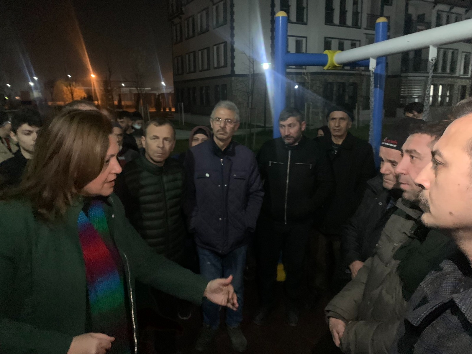 TOKİ SAKİNLERİ “OTOBÜS” VE “OKUL” İSTİYOR-2