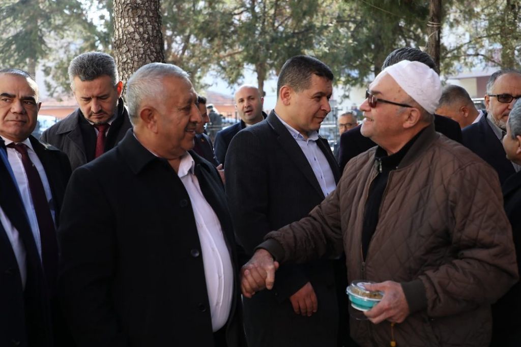 BAŞKAN ZEYBEK’TEN KAYADİBİ MAHALLESİ’NE ZİYARET-3
