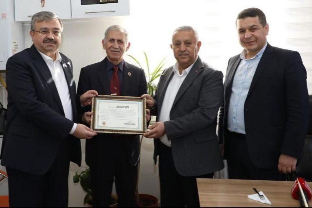 BAŞKAN ZEYBEK’TEN KAYADİBİ MAHALLESİ’NE ZİYARET-1