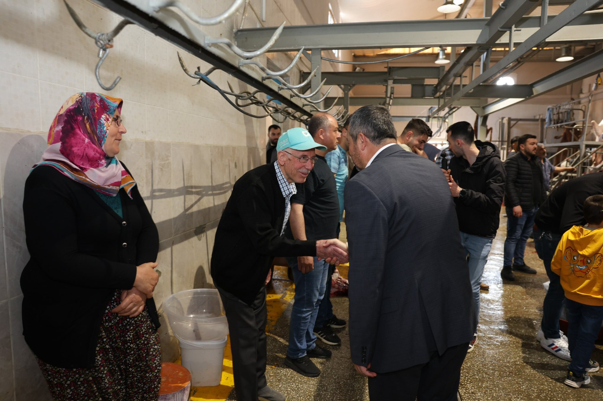 Başkan Öztaş, Kurban Bayramı’nda Vatandaşlarla Bayramlaştı-2