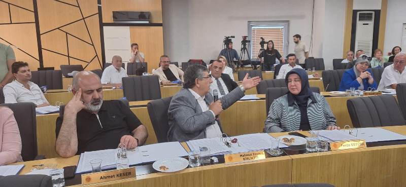 Belediye Meclisi’nde Önemli Kararlara İmza Atıldı-17