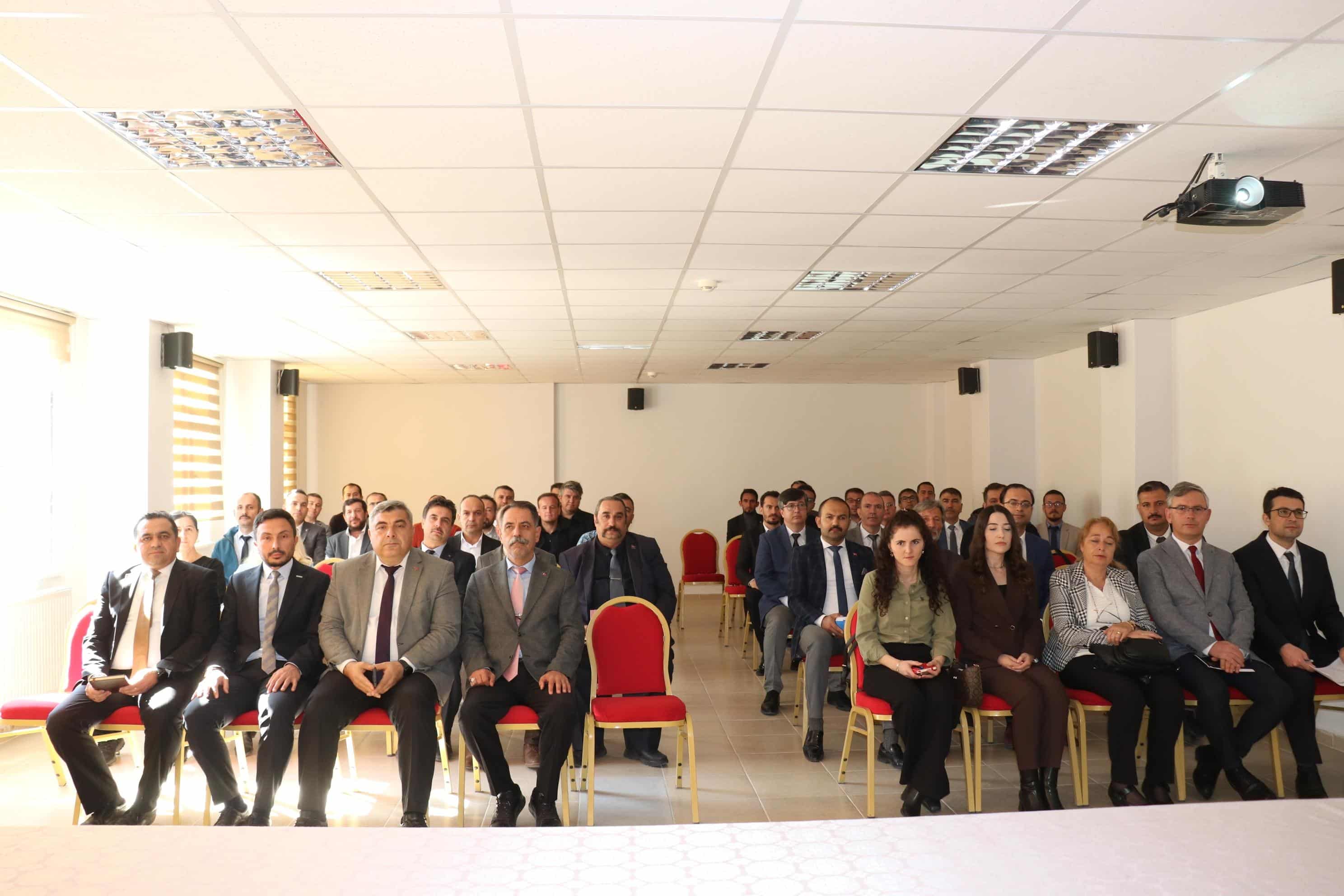 İhsaniye'de Eğitim Değerlendirme Toplantısı