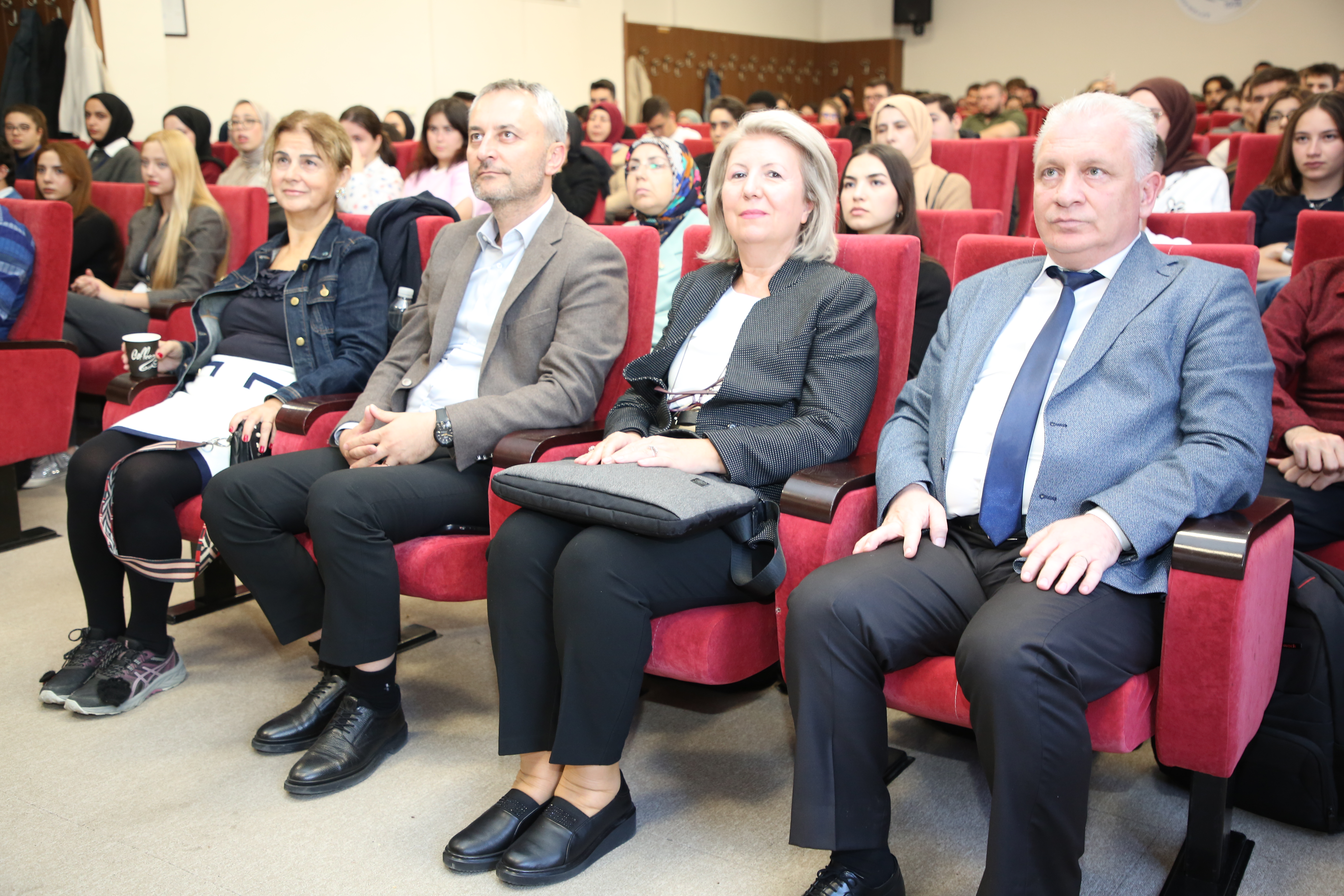 “Konuşuyorum O Halde Varım!” Semineri Yoğun İlgi Gördü