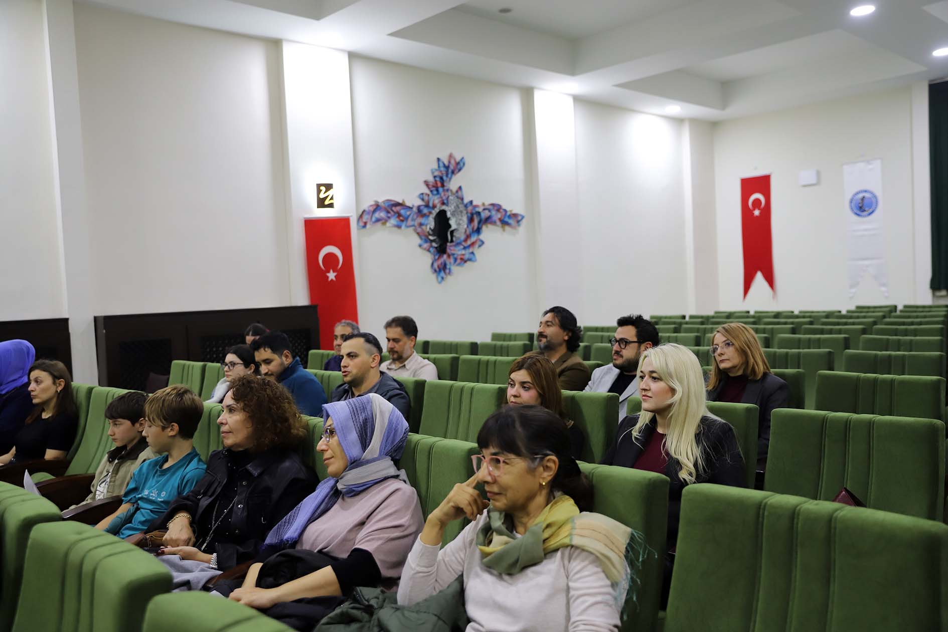 AKÜ Bilim Kafe’de “Yapay Biyomalzemeler ile Kıkırdak Tedavisi” Ele Alındı